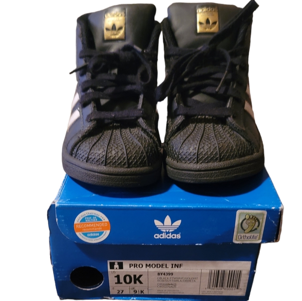Kids adidas sneakers